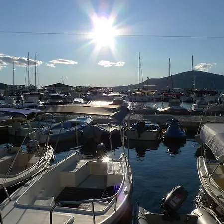 Tonka Apartman Trogir