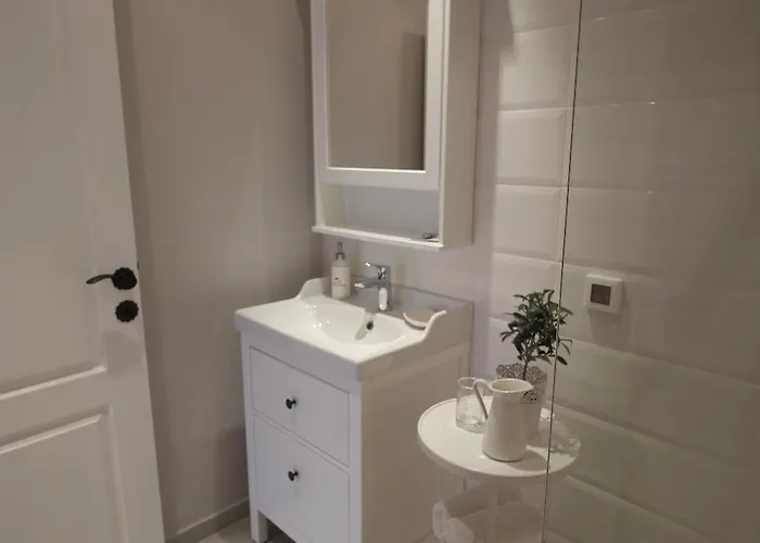 Tonka Apartment