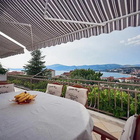 Tonka Apartment Trogir
