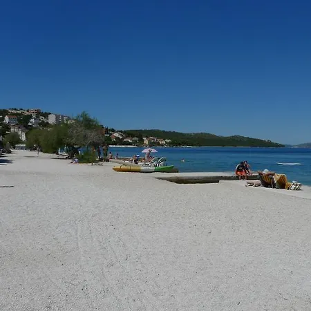 Tonka Διαμέρισμα Τρογκίρ